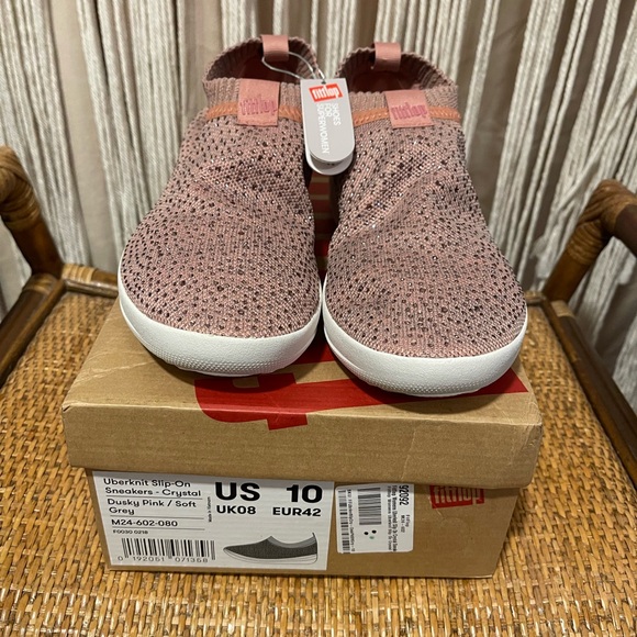 Fitflop Shoes - Brand new FitFlop Uberknit Slip-On sneakers w/ Crystals Dusky Pink & Soft Grey